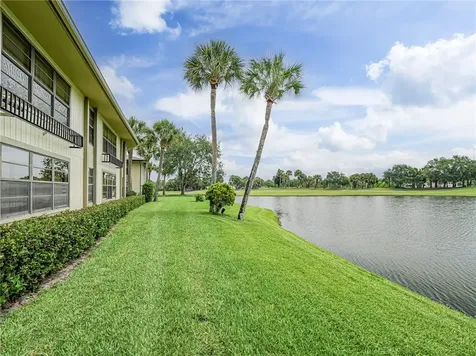 23 Plantation Drive Vero Beach FL 32966