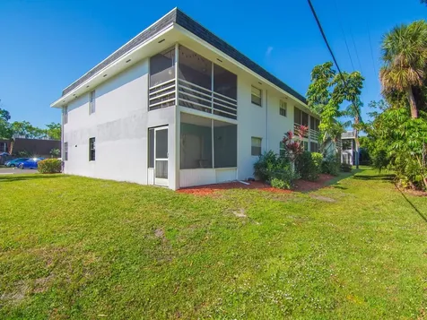 1166 6th Avenue Vero Beach FL 32960