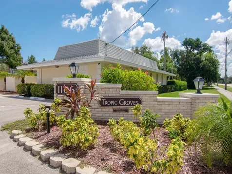 1166 6th Avenue Vero Beach FL 32960