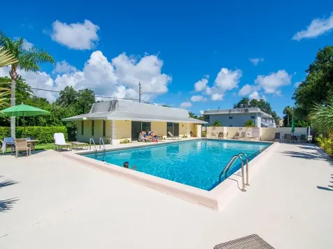 1166 6th Avenue Vero Beach FL 32960