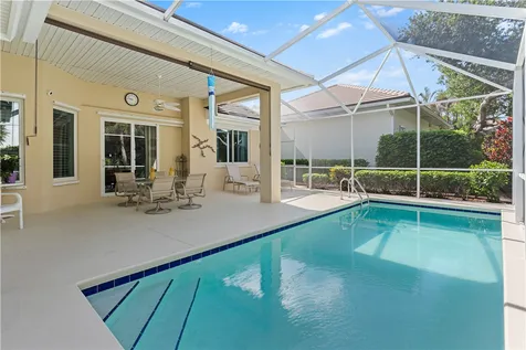 8975 Palm Breeze Terrace Vero Beach FL 32963
