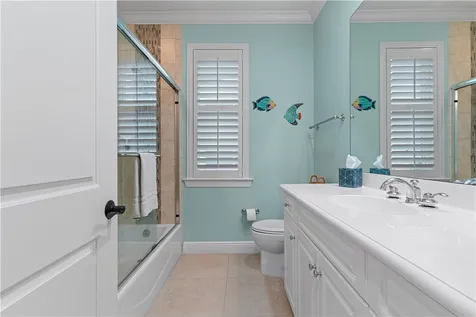 8975 Palm Breeze Terrace Vero Beach FL 32963