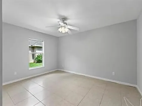 483 S Key Lime Square SW Vero Beach FL 32968