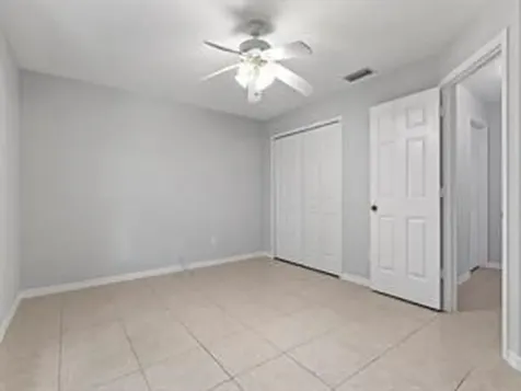 483 S Key Lime Square SW Vero Beach FL 32968