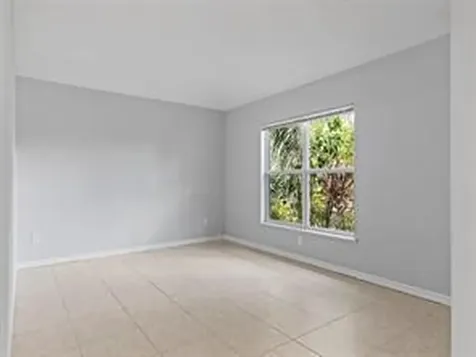 483 S Key Lime Square SW Vero Beach FL 32968