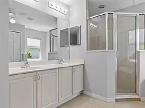 483 S Key Lime Square SW Vero Beach FL 32968