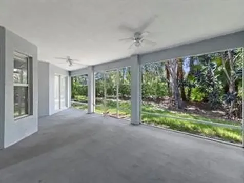 483 S Key Lime Square SW Vero Beach FL 32968
