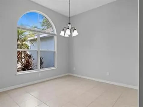 483 S Key Lime Square SW Vero Beach FL 32968