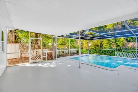 1625 30th Avenue Vero Beach FL 32960
