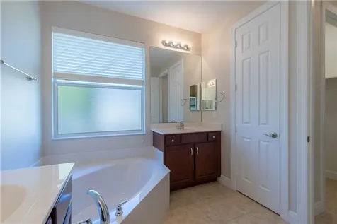 7685 Fieldstone Ranch Square Vero Beach FL 32967