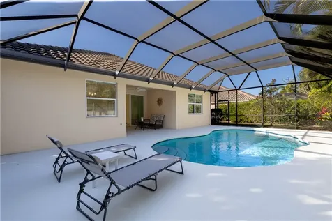 7685 Fieldstone Ranch Square Vero Beach FL 32967