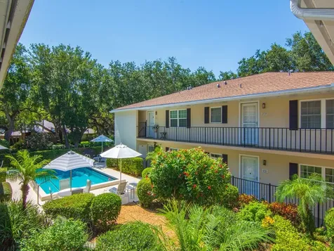 800 Coquina Lane Vero Beach FL 32963