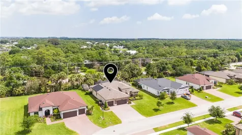 6379 Arcadia Square Vero Beach FL 32966