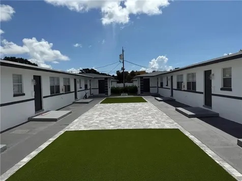 1876 41st Avenue Vero Beach FL 32960