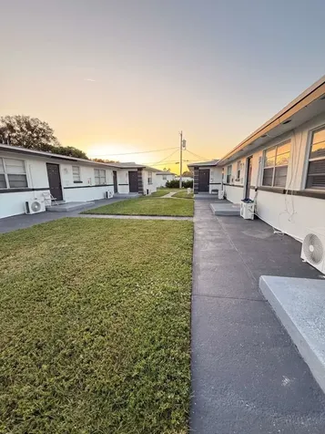1876 41st Avenue Vero Beach FL 32960
