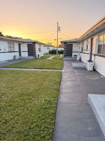 1876 41st Avenue Vero Beach FL 32960