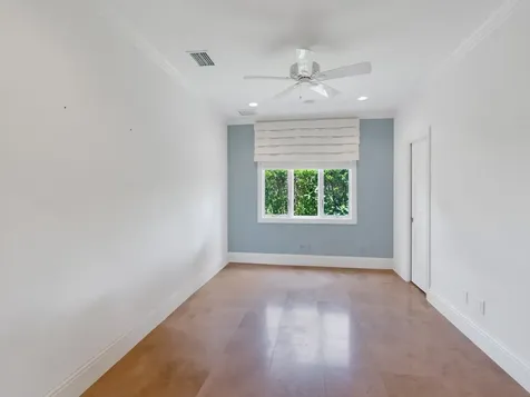 1575 Shorelands Drive E Vero Beach FL 32963