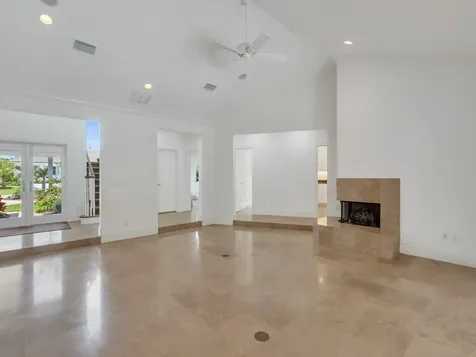 1575 Shorelands Drive E Vero Beach FL 32963