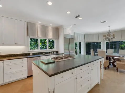 1575 Shorelands Drive E Vero Beach FL 32963