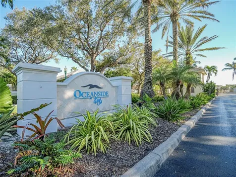 978 Island Club Square Vero Beach FL 32963