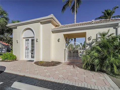 978 Island Club Square Vero Beach FL 32963