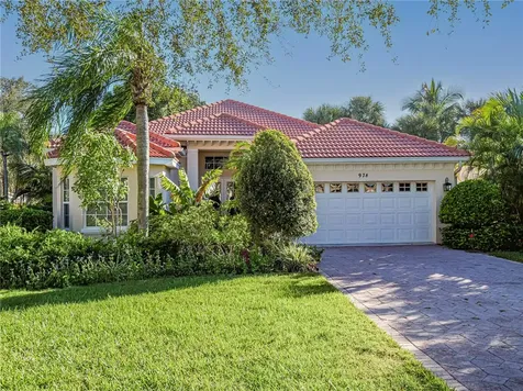 978 Island Club Square Vero Beach FL 32963