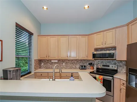 978 Island Club Square Vero Beach FL 32963