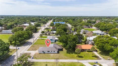 895 20th Avenue Vero Beach FL 32960