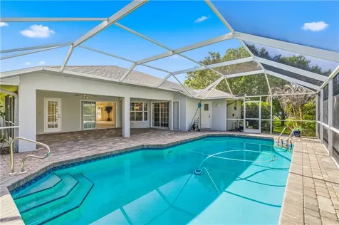 445 45th Avenue Vero Beach FL 32968