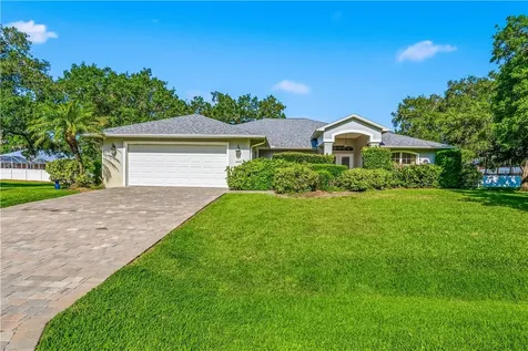 445 45th Avenue Vero Beach FL 32968
