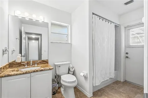 445 45th Avenue Vero Beach FL 32968