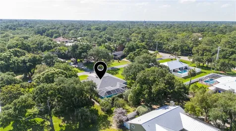 445 45th Avenue Vero Beach FL 32968