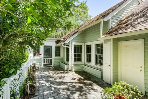 1546 Sabal Court Vero Beach FL 32963