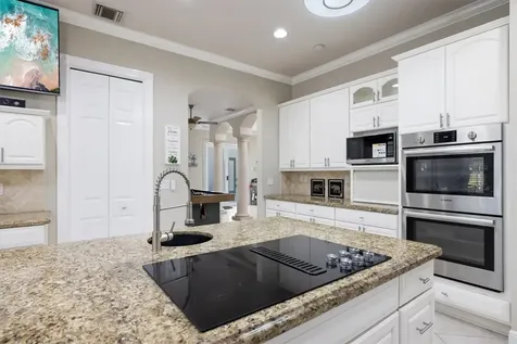 2304 Winding Creek Lane Fort Pierce FL 34981