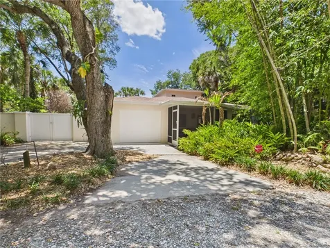 9525 Periwinkle Drive Vero Beach FL 32963