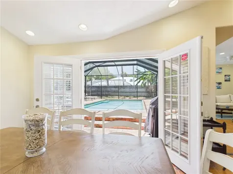 9525 Periwinkle Drive Vero Beach FL 32963