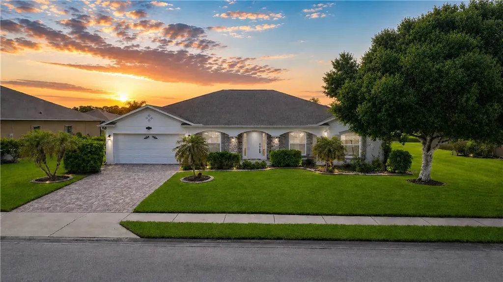 4738 Ashley Lake Circle Vero Beach FL 32967
