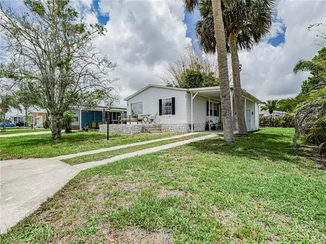 818 Thrush Circle Sebastian FL 32976