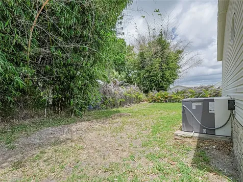 818 Thrush Circle Sebastian FL 32976