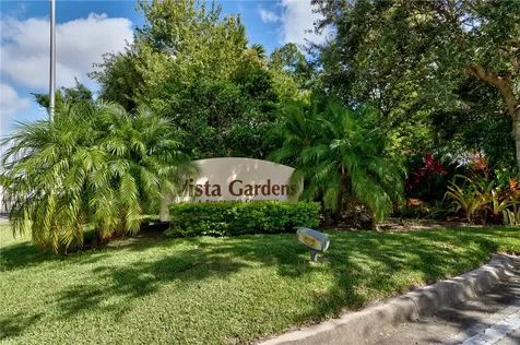 5 Vista Gardens Trail Vero Beach FL 32962