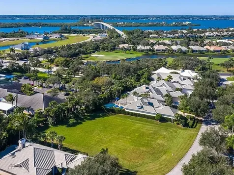 56 Caribe Way Vero Beach FL 32963