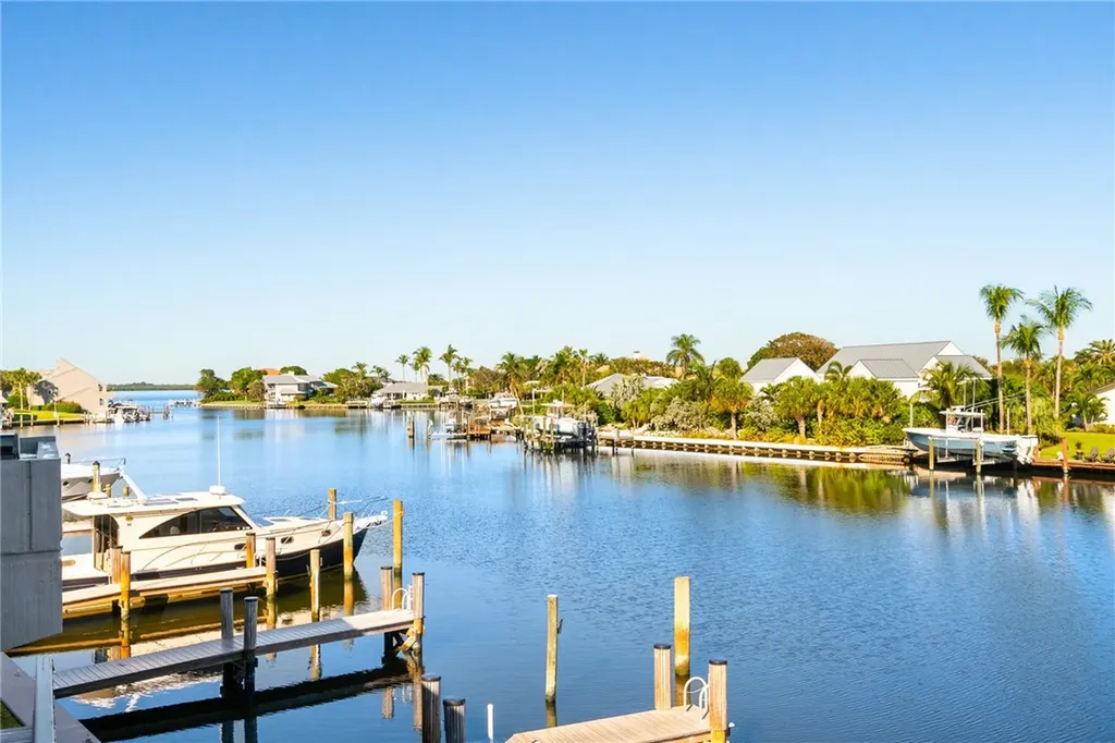 904 Spyglass Lane Vero Beach FL 32963