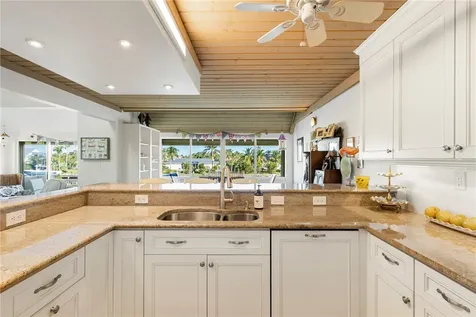 904 Spyglass Lane Vero Beach FL 32963