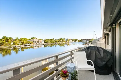 904 Spyglass Lane Vero Beach FL 32963