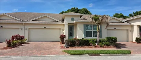 7426 Oakridge Place Vero Beach FL 32966