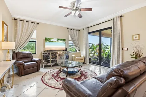 5574 49th Avenue Vero Beach FL 32967
