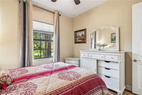 5574 49th Avenue Vero Beach FL 32967