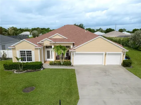 357 24th Avenue SW Vero Beach FL 32962