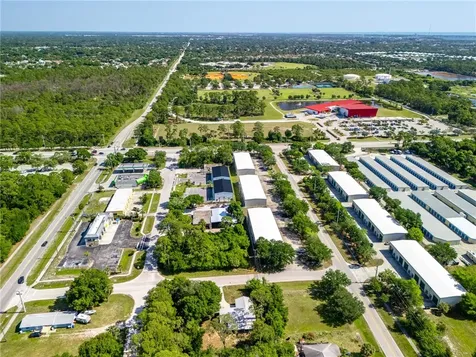 916 19th Avenue SW Vero Beach FL 32962