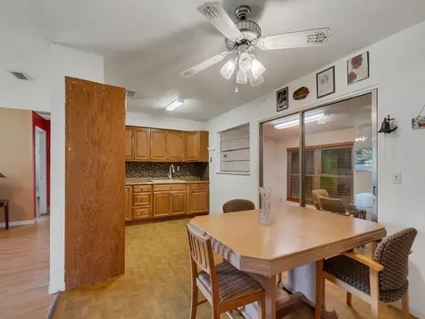 418 Maple Street Sebastian FL 32958